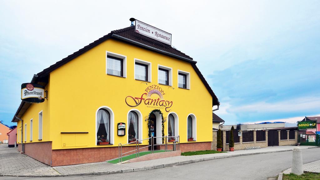 Penzion Fantasy - Restaurant Lipnik nad Becvou Ngoại thất bức ảnh